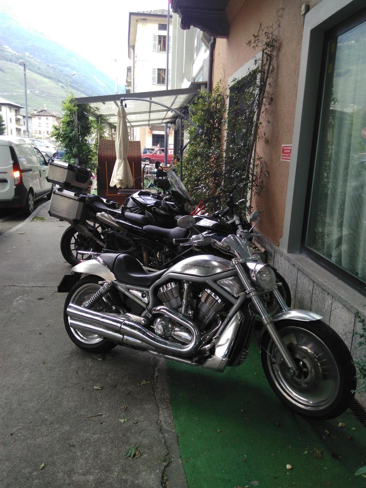 B&B Corte Rossa Tirano Exterior foto